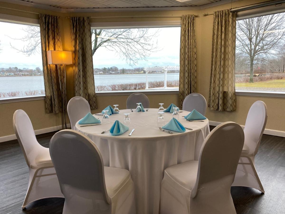 Lakeside Inn Wakefield Ngoại thất bức ảnh